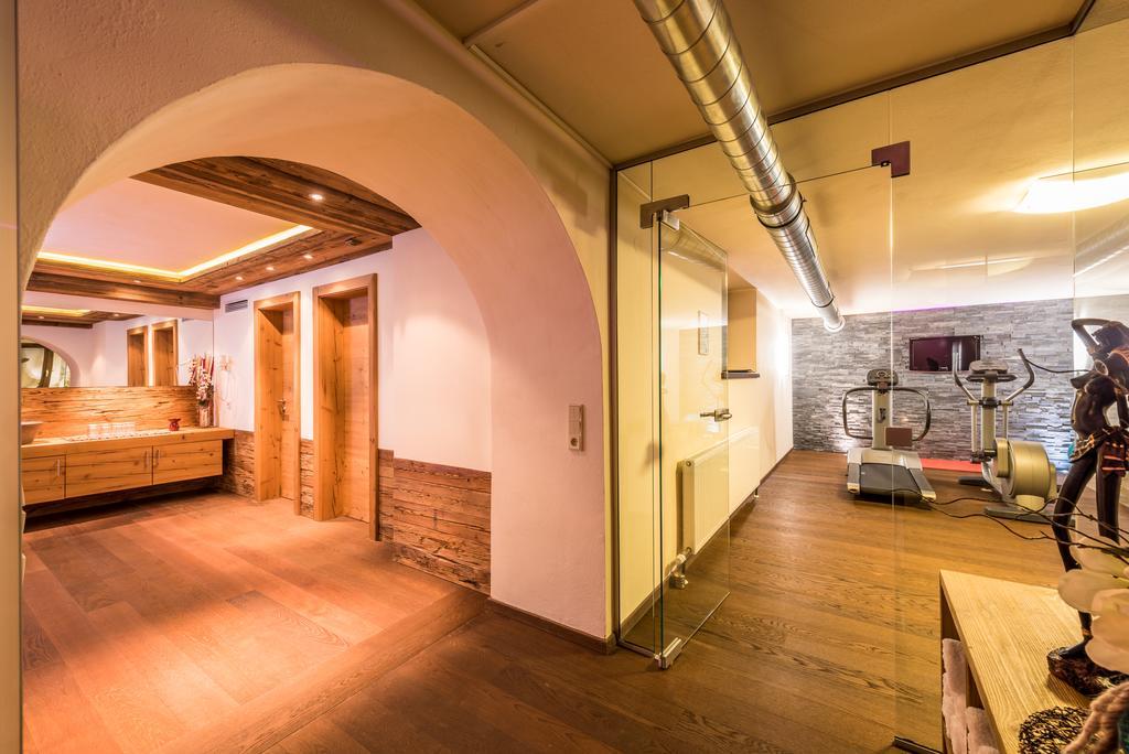 Pension Restaurant Dorfalm Leogang Εξωτερικό φωτογραφία