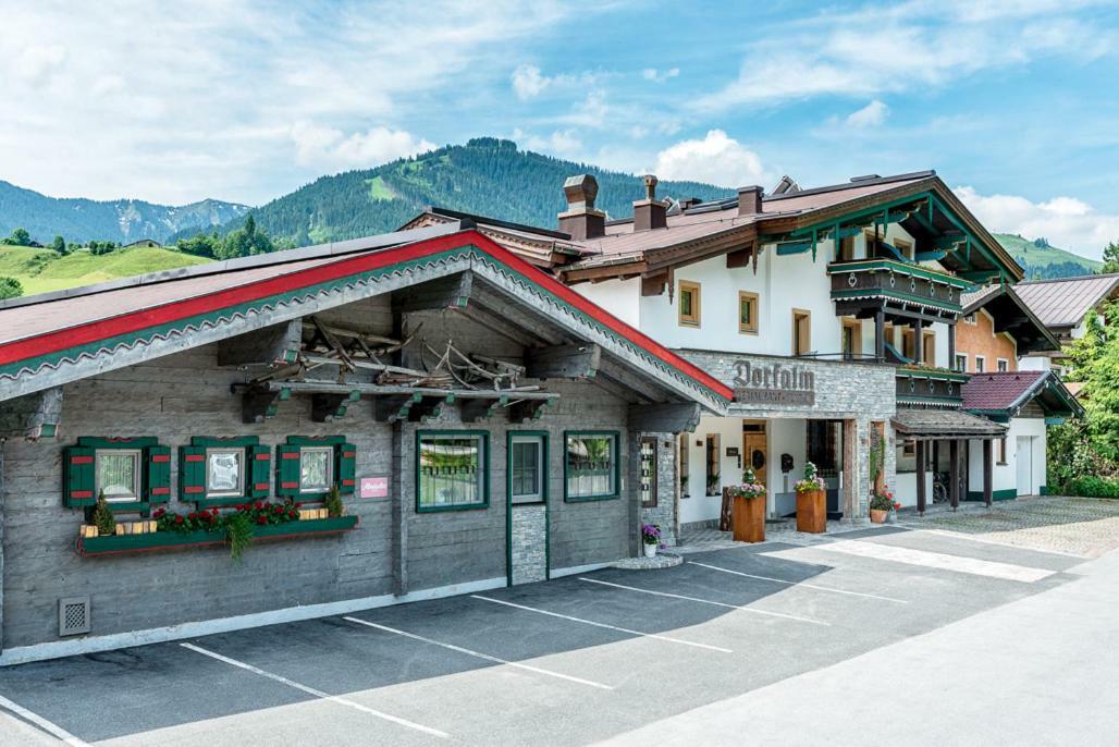 Pension Restaurant Dorfalm Leogang Εξωτερικό φωτογραφία